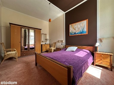 Klimatyczne duże mieszkanie w odnowionej kamienicy