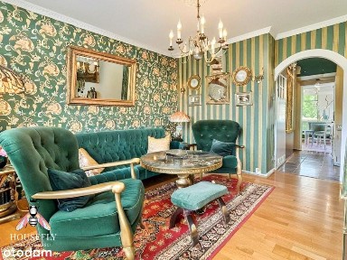 Klimatyczne 3 pokoje na drugim piętrze