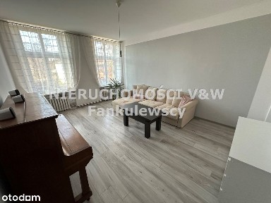 wyjatkowe mieszkanie z werandą w centrum Cieplic