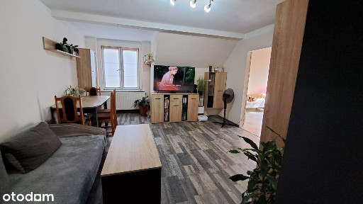 Mieszkanie w klimatycznej kamienicy. Pilna sprzedaż