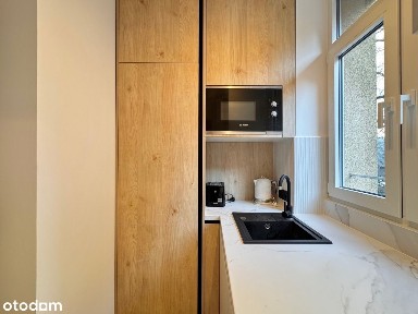 Nowe 2-pok. mieszkanie - usługi/najem | Centrum