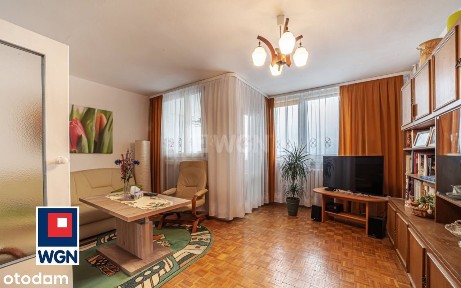 Mieszkanie 3-pokojowe z c.o. miejskim.