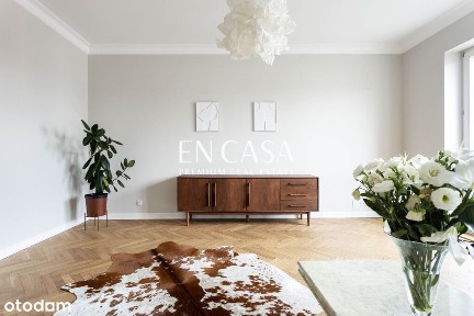 Artystyczne wnętrze przy Parku Skaryszewskim