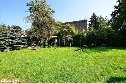 Przestronny budynek w dobrej lokalizacji