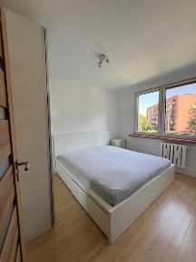 Przestronne mieszkanie 3-pok. Łabędy os. Literatów