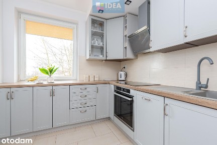 Bartąska 12 - 4 pokoje, dwa balkony, parter