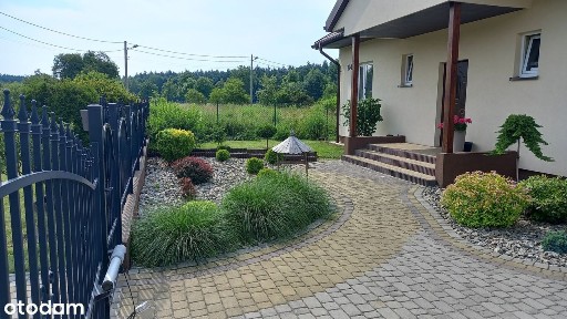 Uroczy dom z tarasem w Dąbrowie Górniczej