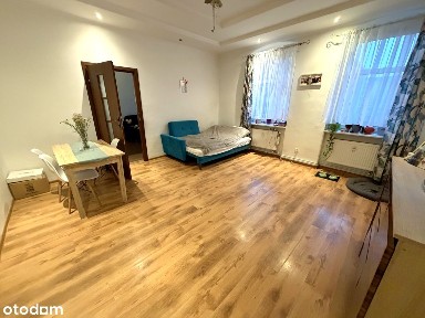 NOWA OFERTA - 1 piętro / ogrzewanie miejskie / Centrum!