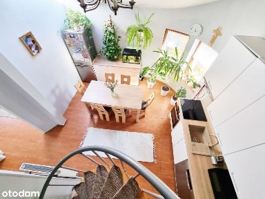 Rewelacyjny 2 poziomowy apartament + ogródek