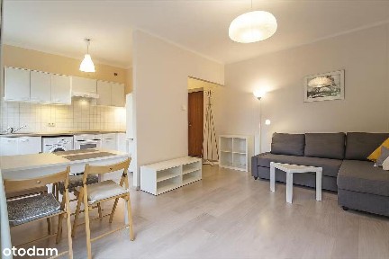 39 m² przy metrze Stare Bielany, ciche, po remoncie, zielona okolica