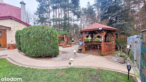 Dom w zabudowie szeregowej przy ścianie lasu, po remoncie!