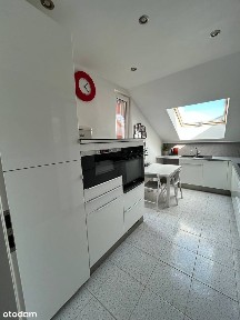 Do wynajęcia przestronne 4-pokojowe mieszkanie z tarasem