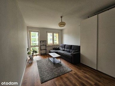 Przestronna kawalerka 36,96 m² z dużą kuchnią, po remoncie - Lubin