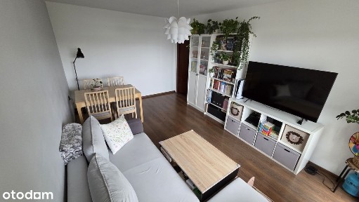 Jasne 2 pokoje z loggią, 1 piętro, parking - Szczecin