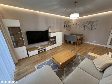 3 pokoje, osobna kuchnia, balkon 11,7 m²| Miasto Wola| Jana Kazimierza