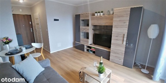 Komfortowa kawalerka z widokiem, blisko Centrum