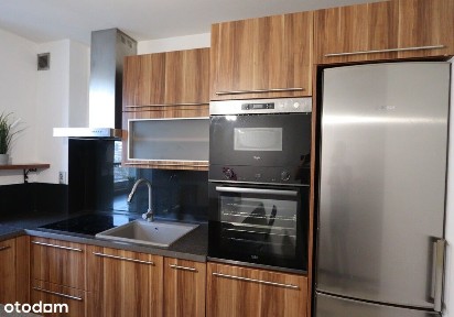 2 pok. i osobna kuchnia, loggia, zadbane