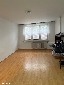 Dwa pokoje oś D parter z podjazdem dla wózków.