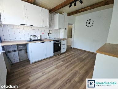 Urocze mieszkanie w centrum Trześniowa