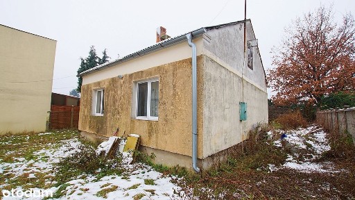 Dwa domy mieszkalne na działce 1100m2