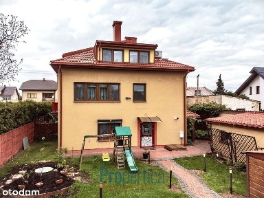 Solidny i funkcjonalny dom w otulinie Kampinosu