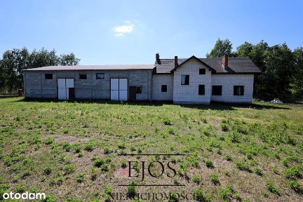 Dom i magazyn blisko trasy S17