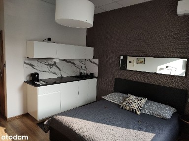 Nowa kawalerka w pełni wyposażona, parking, klima.