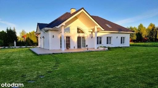 Luksusowa willa pod Lublinem - połączenie klasyki z nowoczesnością