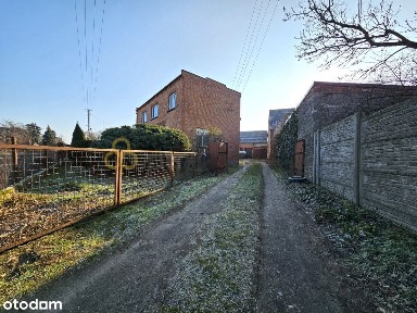 Dom wolnostojący + budynki gosp. na dużej działce