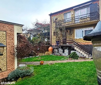 Dom z lokalem użytkowym i mieszkaniem Płock, ul. Wyszogrodzka