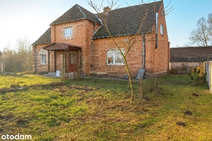 Uroczy dom w spokojnej okolicy, dla kochających wieś i spokój. Siercz