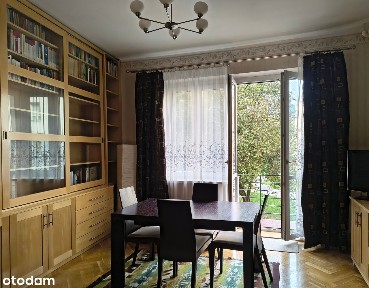 Mieszkanie w przedwojennej kamienicy na Starej Ochocie