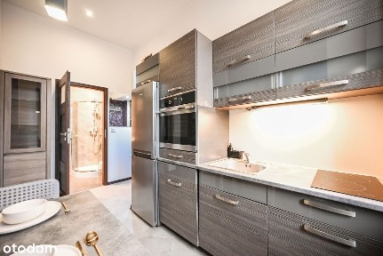 Stare Podgórze/Rynek Podgórski | Kawalerka z osobną kuchnią + piwnica