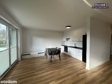 Komfortowy Apartament Z Dużym Tarasem