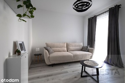 Kawalerka z miejscem parkingowym, Nomiarki 6