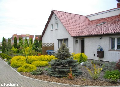 Dom 78,8m2 + drugi budynek SSZ 162,3m2