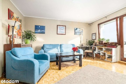 Przestronne mieszkanie z balkonem, wyjątkowy układ 2 - 3 p. Fioletowa