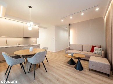 Apartament z ogródkiem i 2 m. parkingowymi