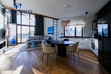 Altoria z widokiem na morze i las, saloon double-h