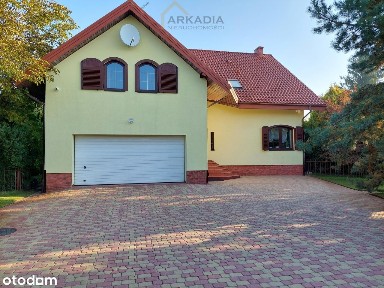 Elegancka podmiejska willa! z pompą ciepła!