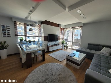 Mieszkanie 3 pokoje/ Gołębiow II/ duży balkon /wysoki standard