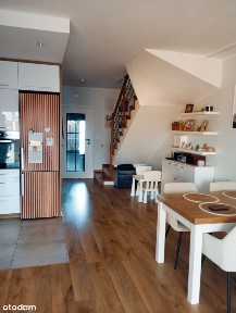 Nowoczesny dom w zabudowie szeregowej - idealna lokalizacja!