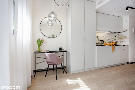 ~ Przytulne studio w Centrum- Bez Prowizji, Pets OK ! OD 26.12.25