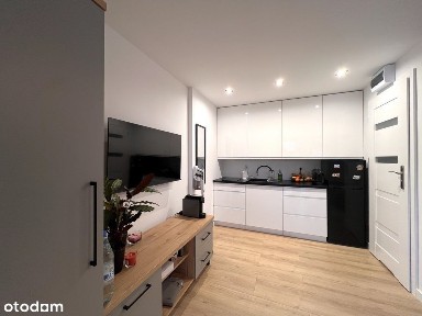 Kawalerka z ogródkiem przy Uniwersytecie.