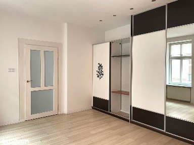 Mieszanie 3 pokoje w ścisłym centrum z c.o. 44