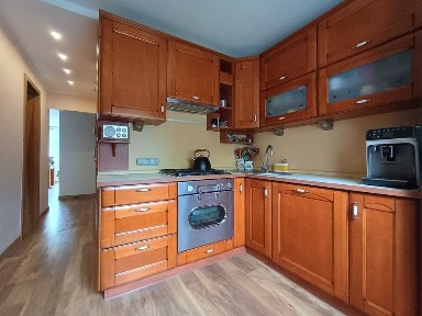 mieszkanie 70,5 m2, 3 pokoje z garderobą i dużą piwnicą