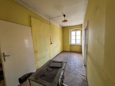 Kalisz / Centrum - 3 pokoje - 35,20 m² - do generalnego remontu