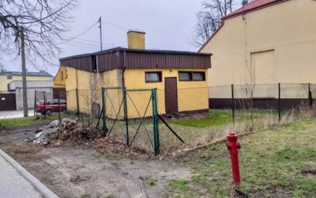 Budynek z działką Pyzdry