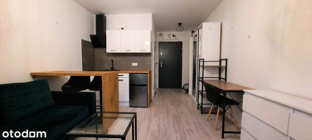 Kawalerka z ogrodem widokiem na park! Umeblowane