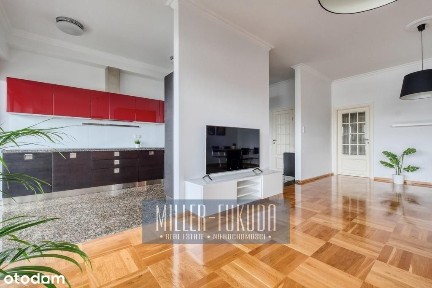 98m2 | 3 Pokoje + 2 Łazienki